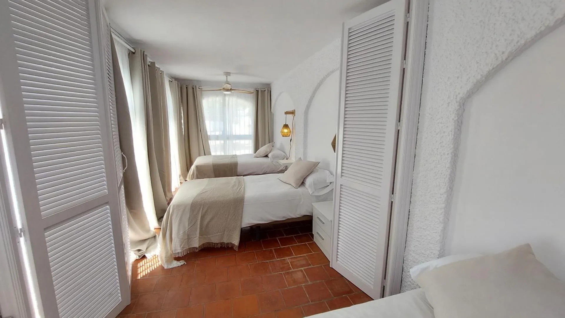 Nuevo Villa Beatriz Caleta Beach Front Beach Velez Malaga Holiday home