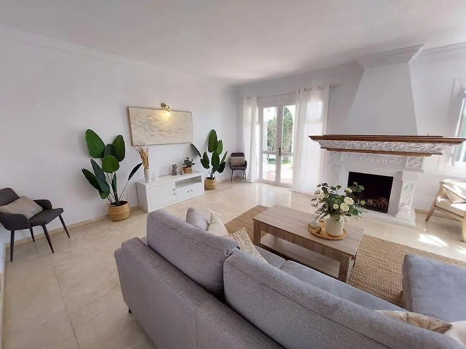 Nuevo Villa Beatriz Caleta Beach Front Beach Velez Malaga Holiday home