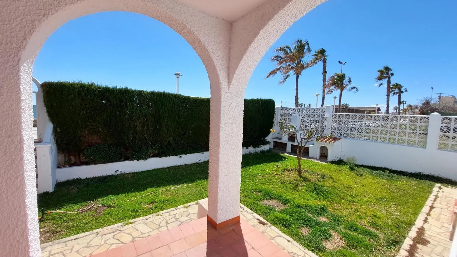 Hébergement de vacances Nuevo Villa Beatriz Caleta Beach Front Beach Velez Malaga
