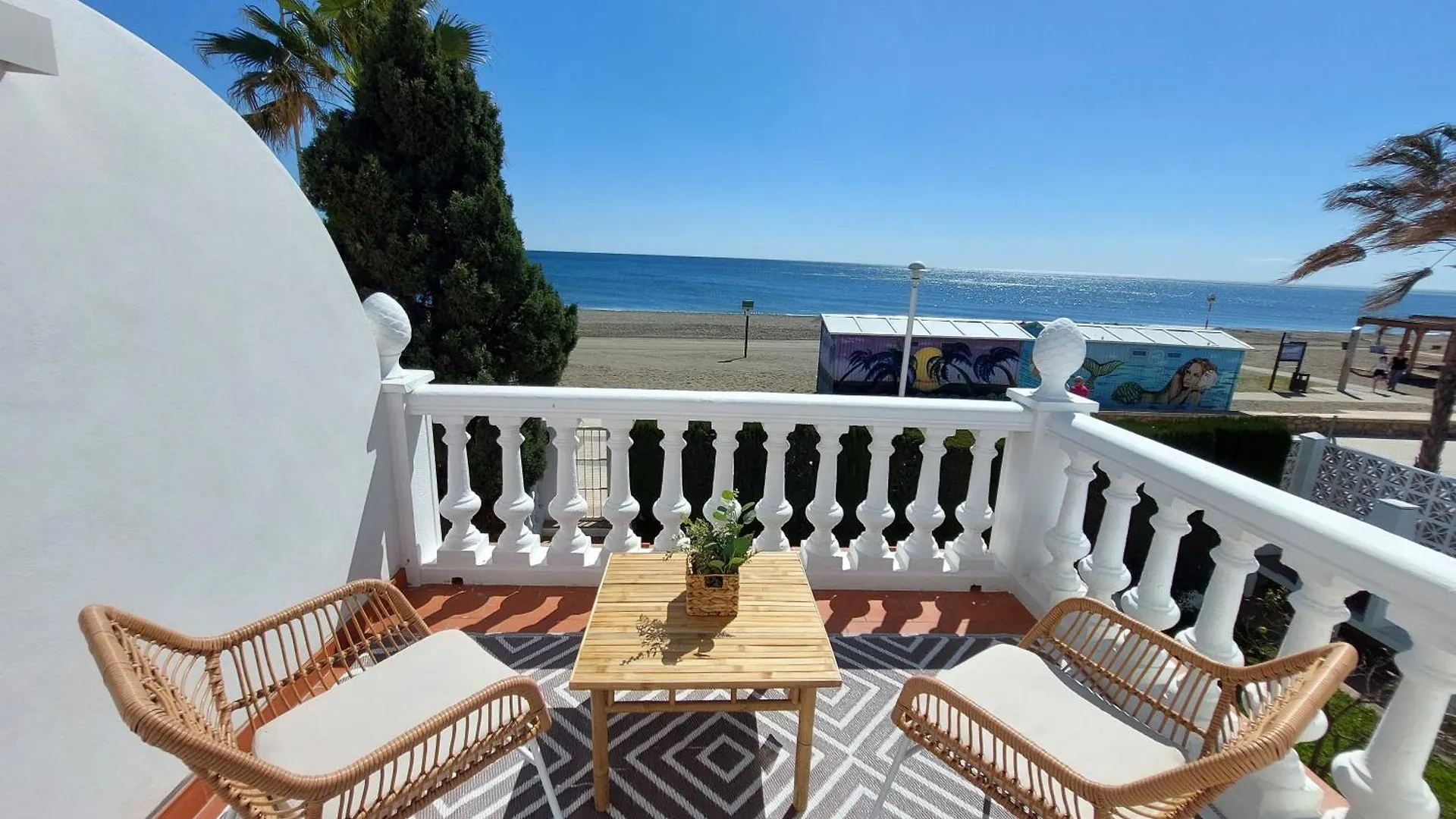 Nuevo Villa Beatriz Caleta Beach Front Beach Velez Malaga 0*,  Espagne